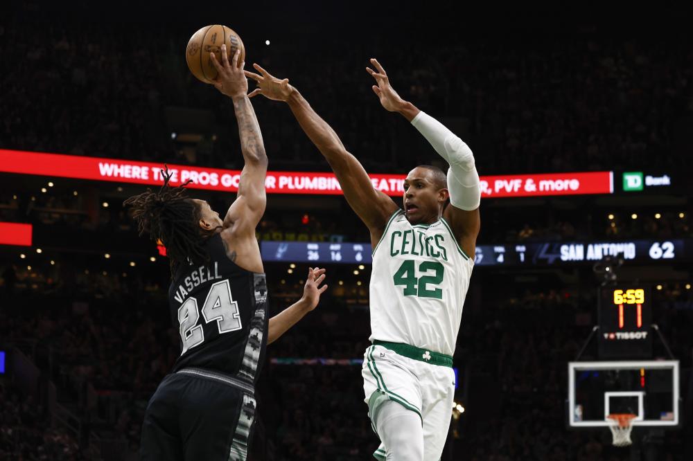 车场的欢呼 车场的欢呼