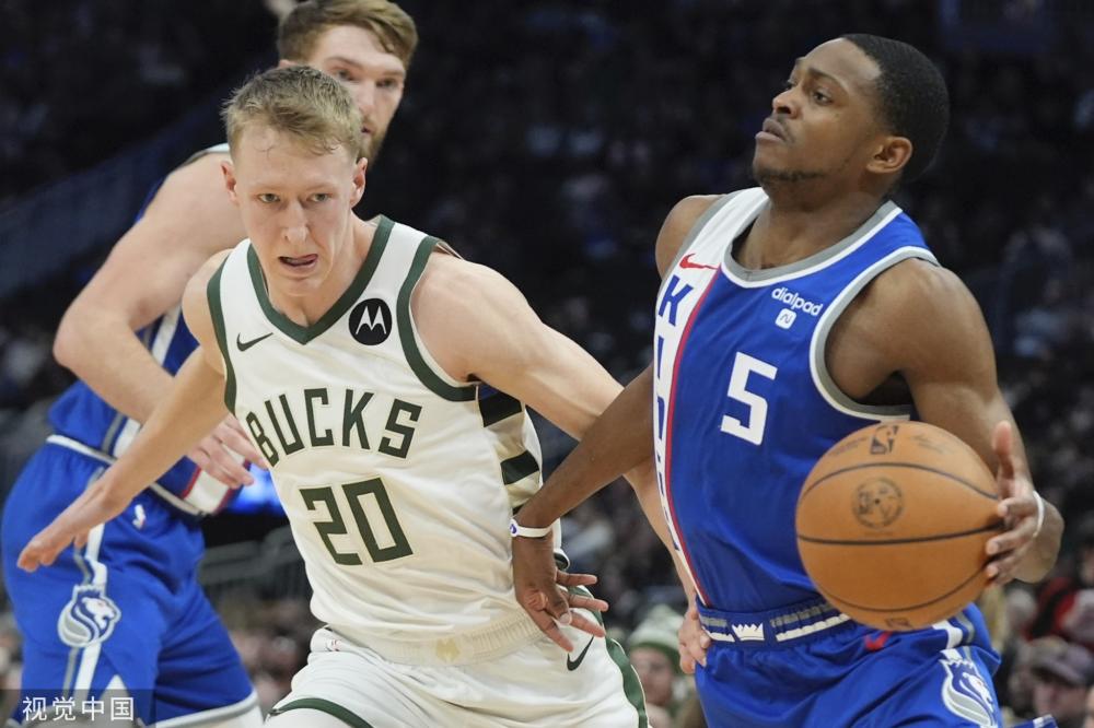 还为我们呈 还为我们呈